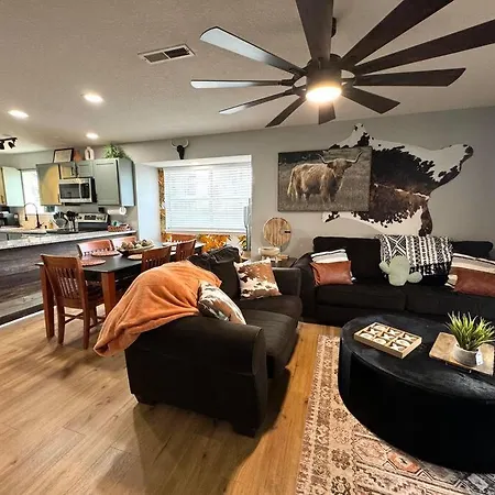 Modern Comfort: Updated Cozy Condo In Indian Point Branson Extérieur photo