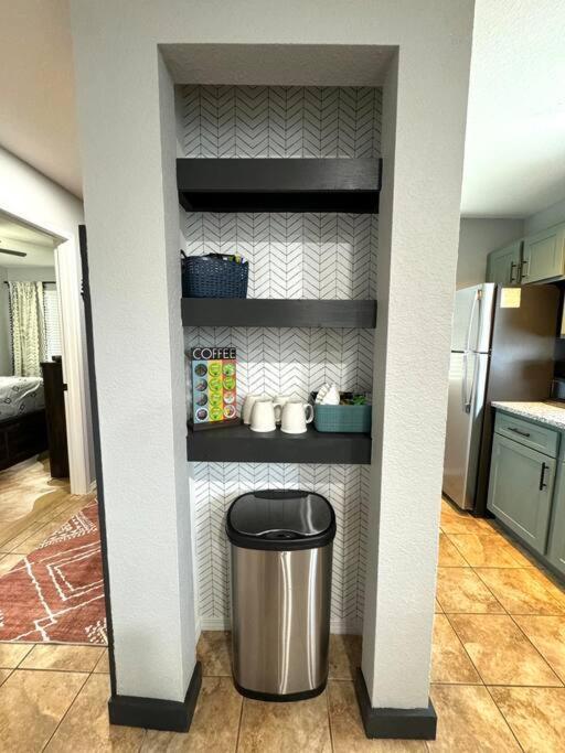 Appartement Modern Comfort: Updated Cozy In Indian Point